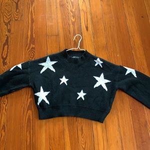Chunky Comfy Cozy Low Turtleneck Cropped Star Sweater